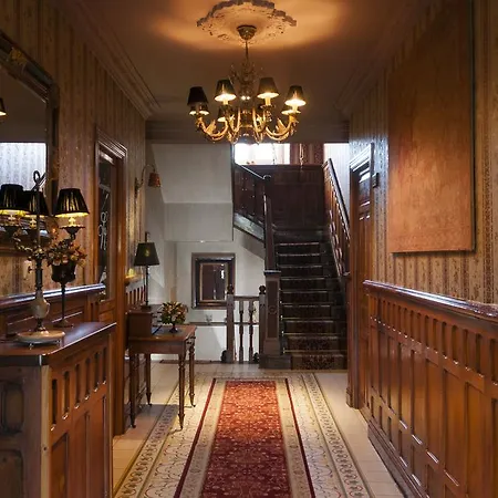 Casona Naviega *